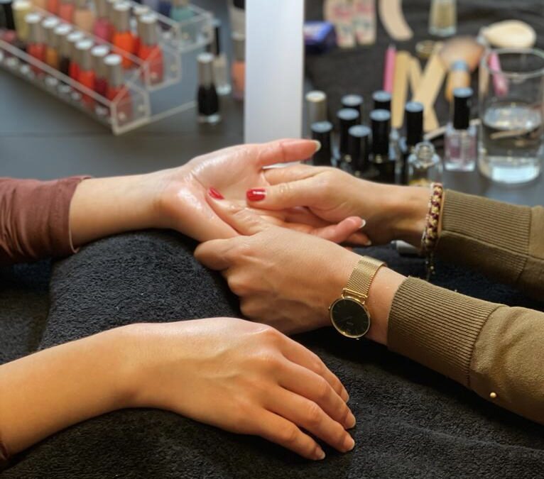 Activiteit tijdens de Dag van de Zorg? Beautyhoek op locatie.