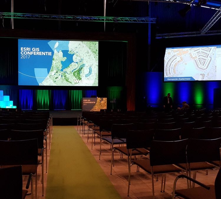 Visagiste tijdens zakelijk event